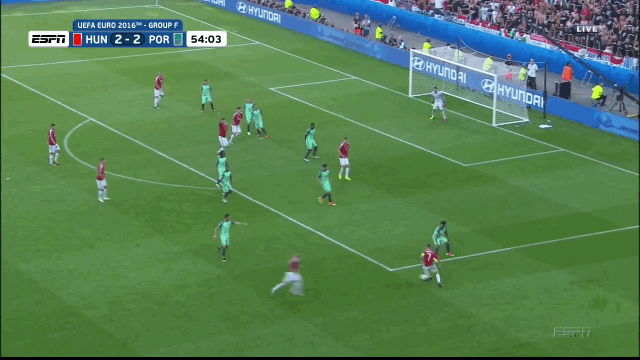 Cristiano Ronaldo marca dos golazos en el partido más loco de la Eurocopa