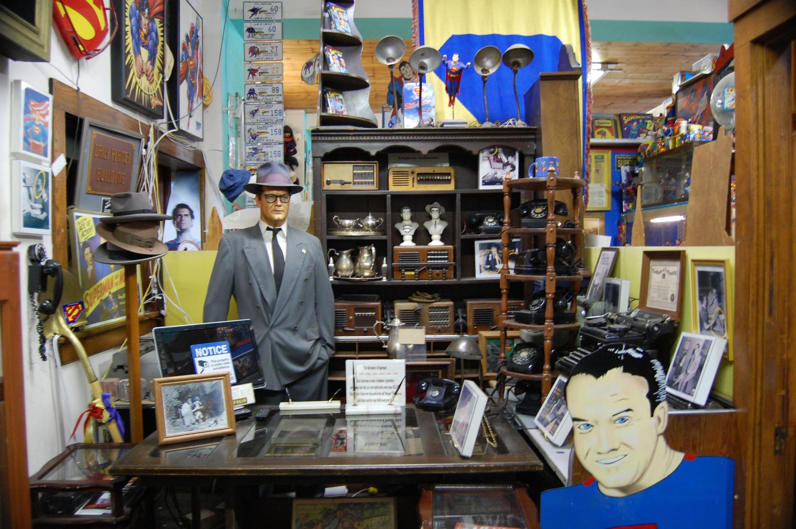1487778227306-1487701433764-George-Reeve-Collection-Super-Museum