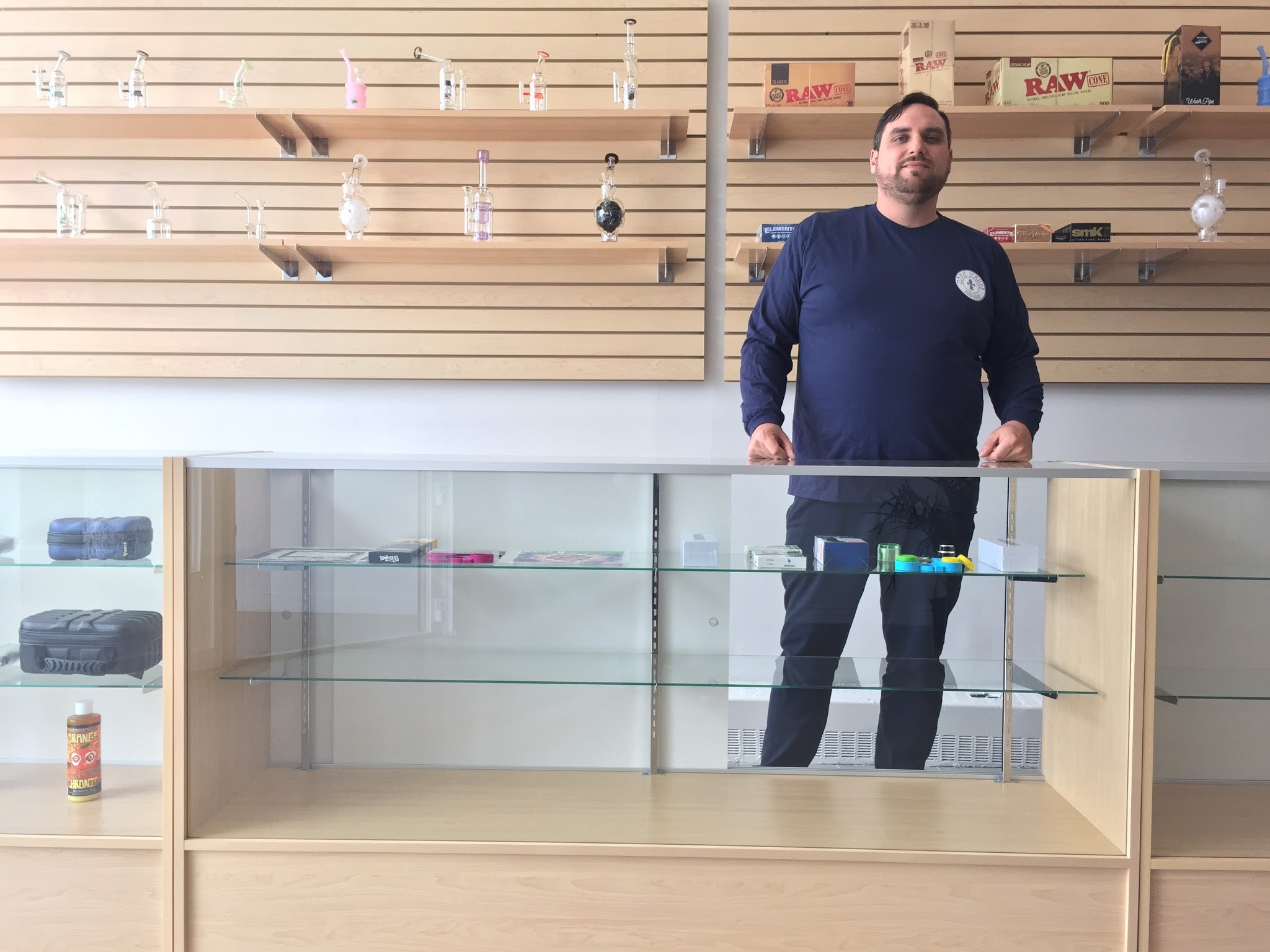William Quijano, dans la boutique