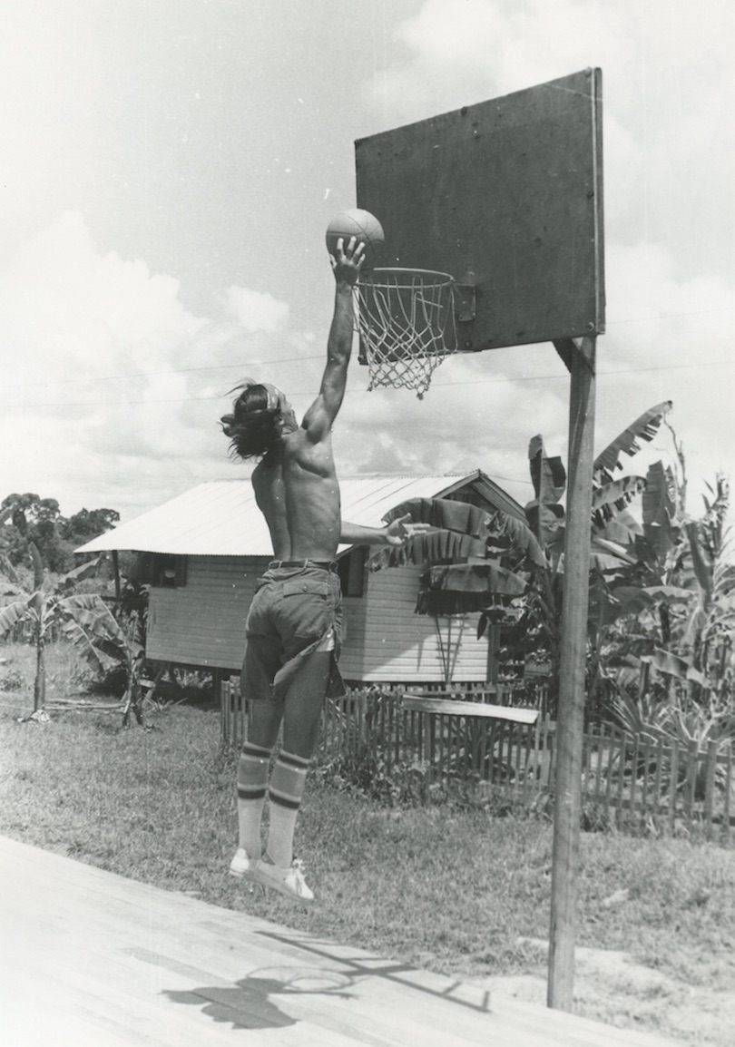 1506477222427-bball