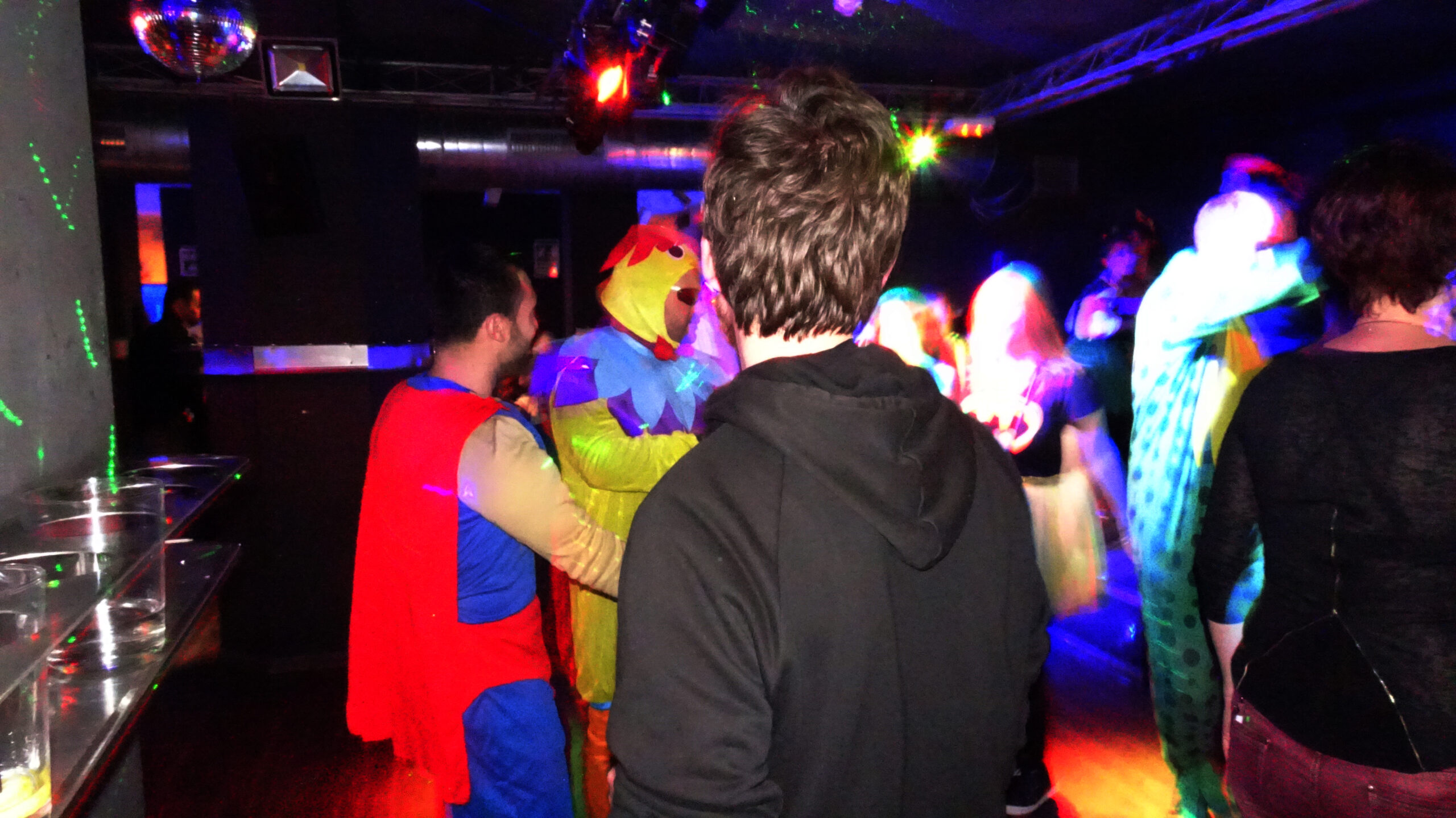 salir de fiesta en barcelona peores locales tripadvisor