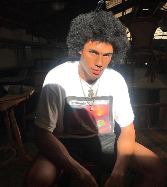 pelo afro españa comentarios inapropiados
