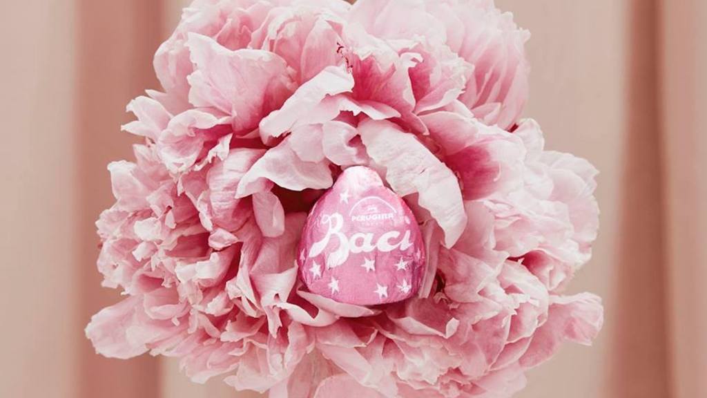 Stanno per arrivare i Baci Perugina Rosa, ma finiranno in un lampo