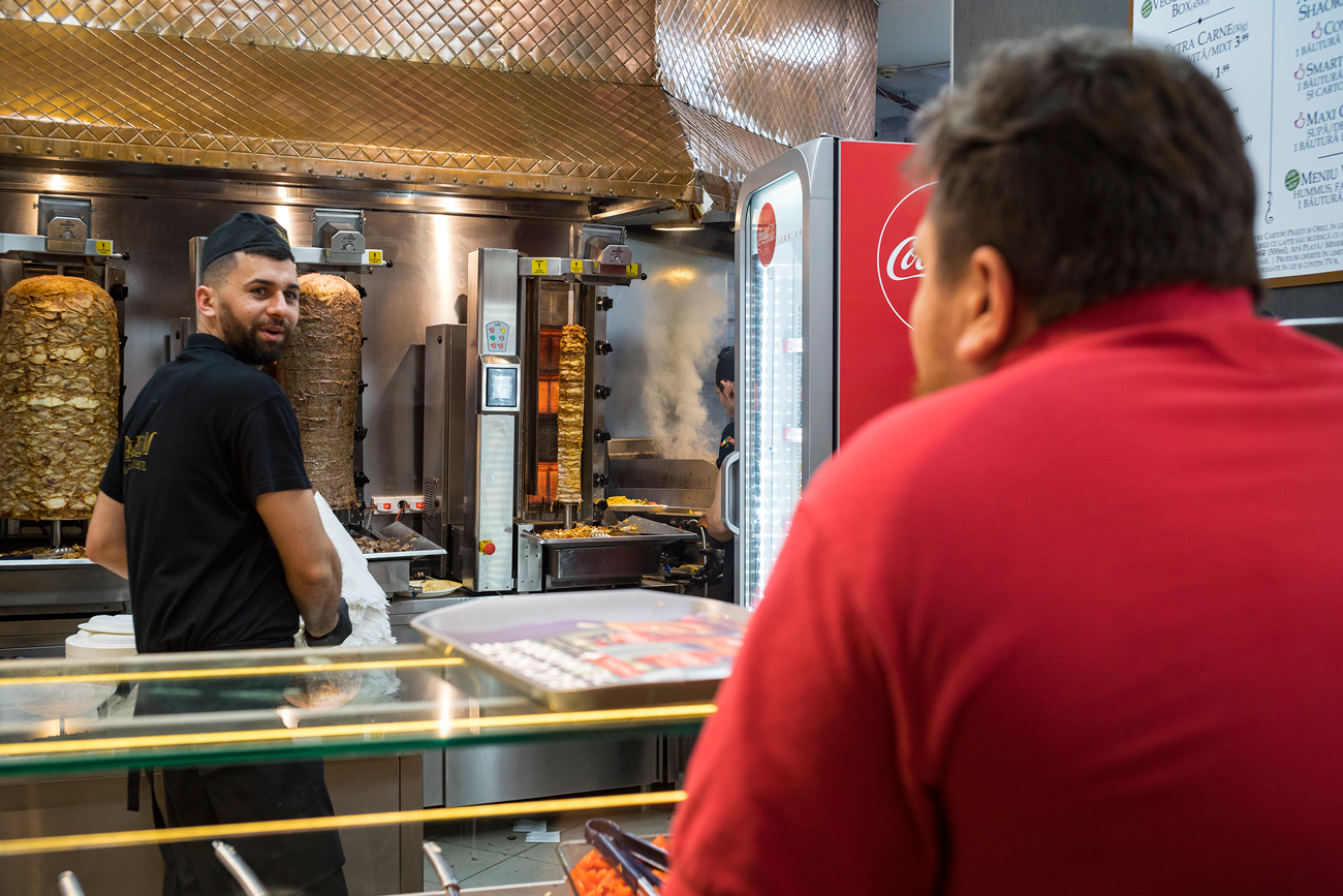 cea mai buna shaorma bucuresti cele mai proaste shaorma romania saorma kebab taksim