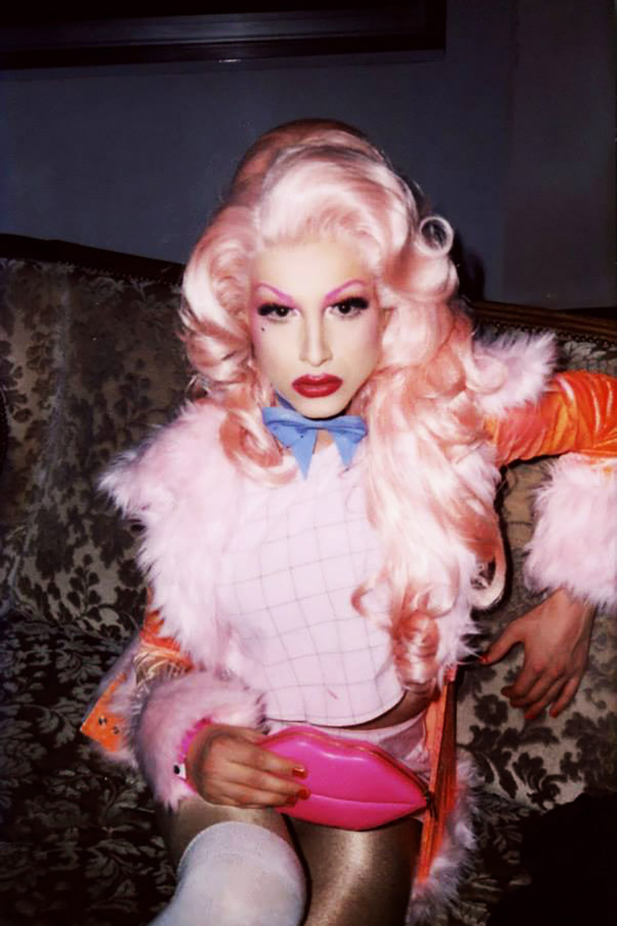 drag-me-to-hell-antwerpen-dragqueen-roze-haar
