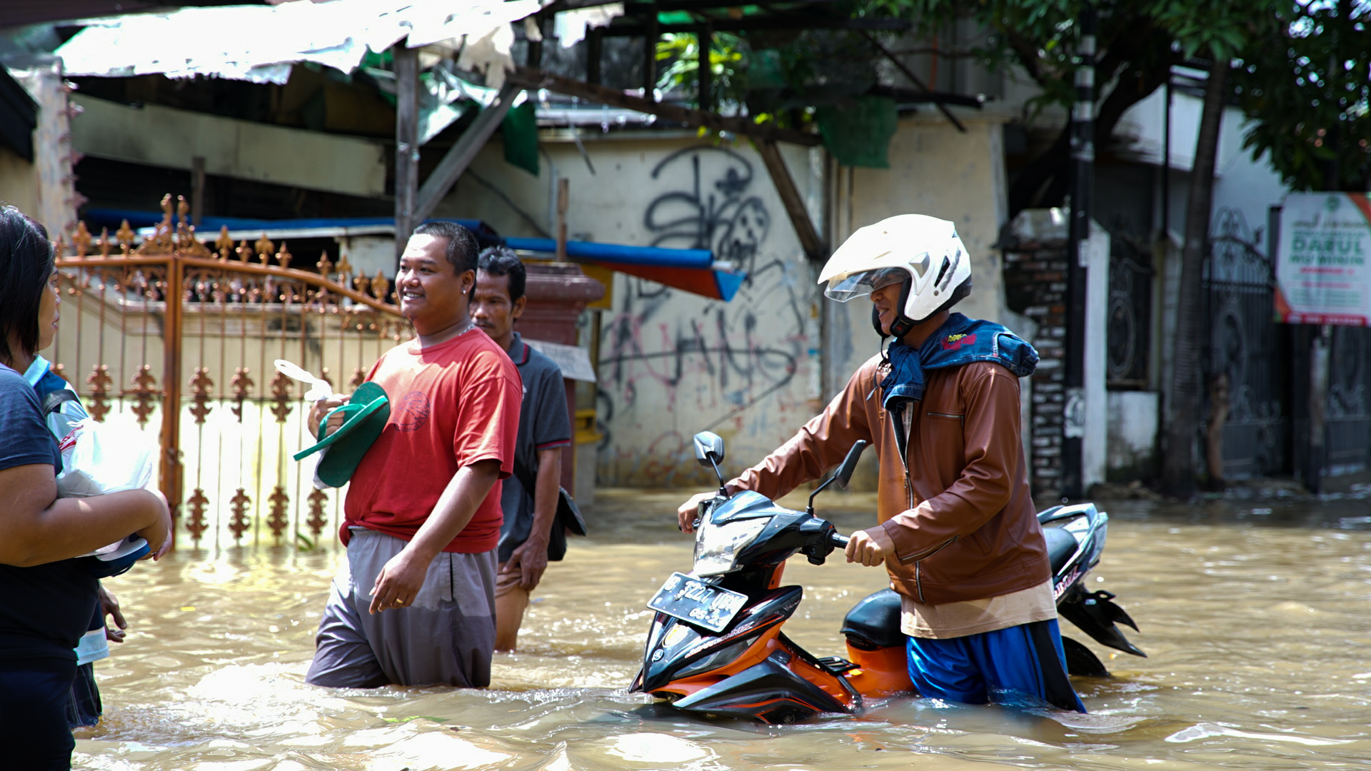 1578039839634-Banjir321