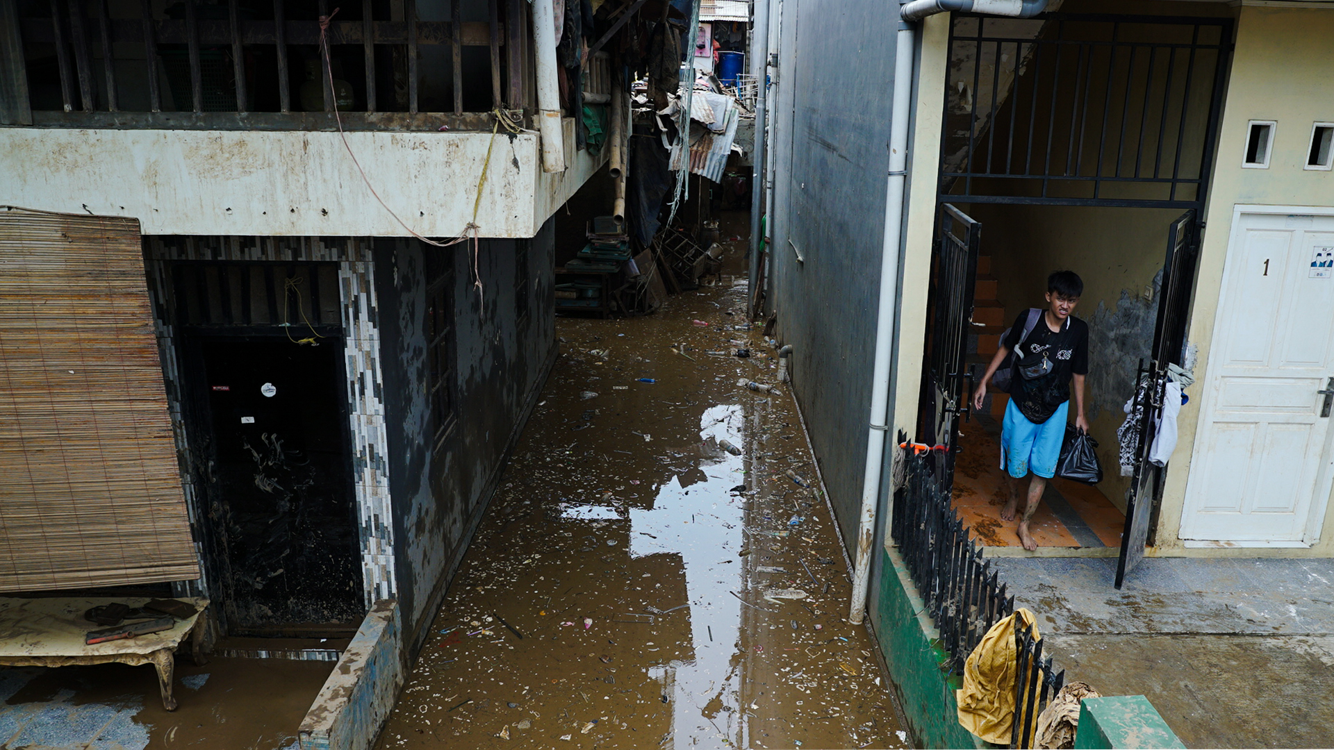 1578040943079-Banjir65