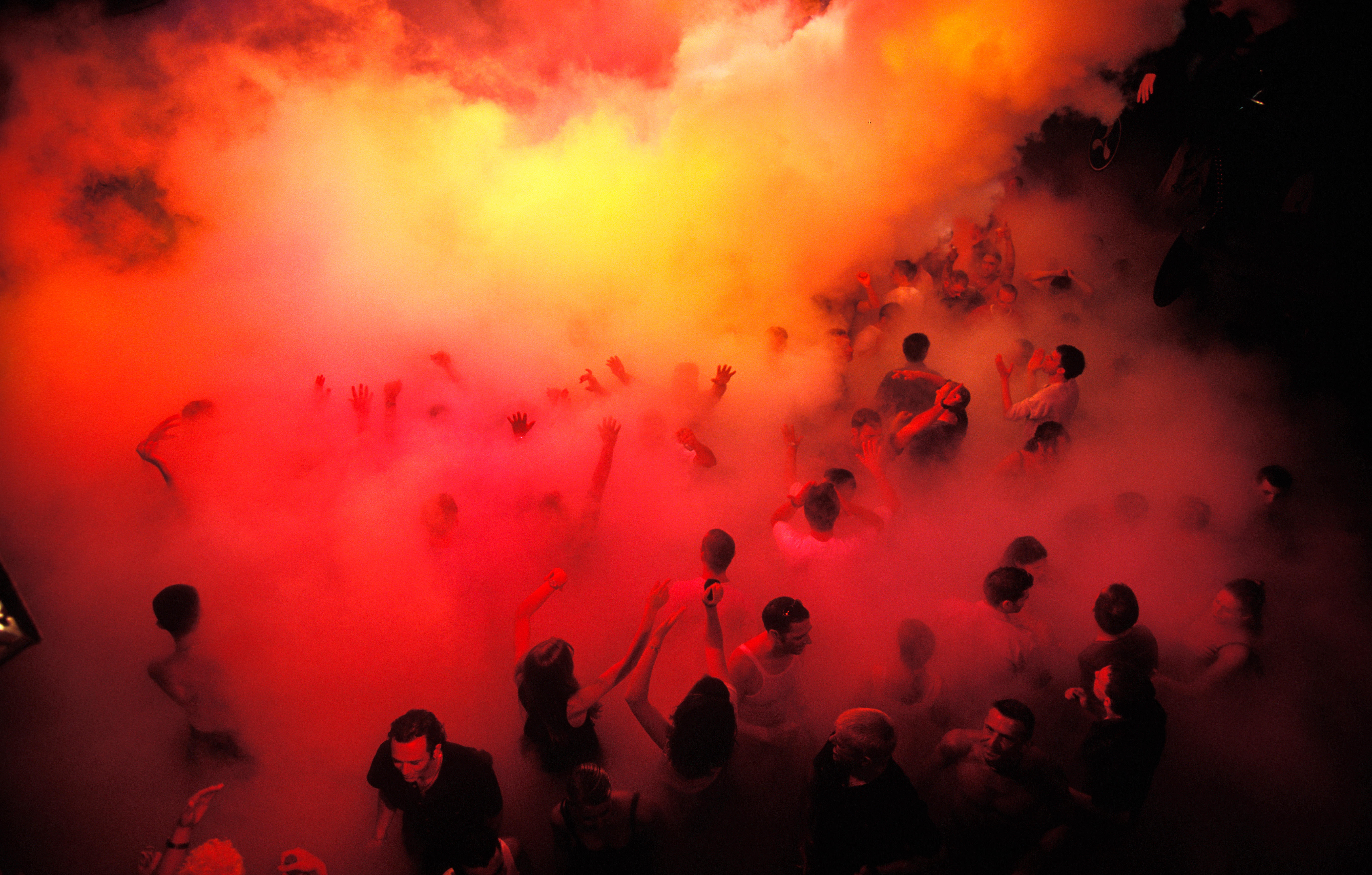 Ravers che ballano all'Amnesia, Ibiza